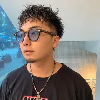 ショート カラー パーマ メンズ 🔥メンズヘア🔥 セヤシュウヘイのヘアスタイル