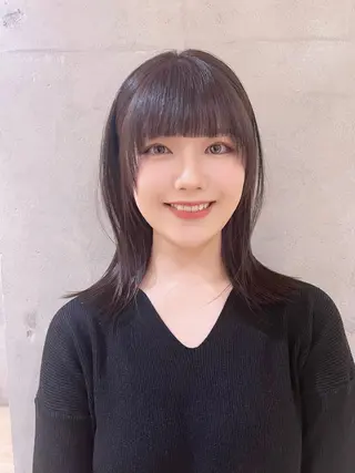 セミロング カラー 小顔ショート🌿 Say.石川葵のヘアスタイル