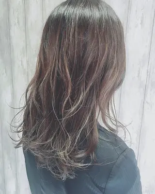 ミディアム セミロング ロング カラー boutique misakiのヘアスタイル