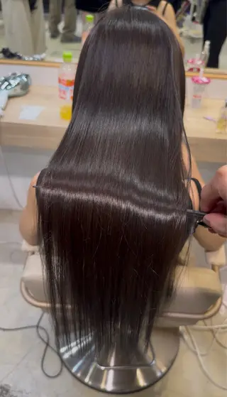 ロング ELEANOAH TOKYO エレノア トーキョー所属・RENA 🎀のヘアスタイル