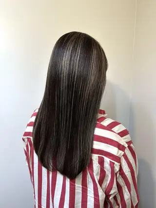 ロング カラー ブリーチ毛対応酸性 ストレート🌈サキのヘアスタイル
