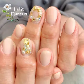 ネイル Lelis Marron所属・岸 侑李のネイルデザイン