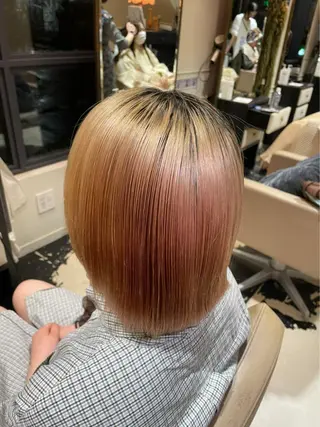 ショート アオキ リノのヘアスタイル
