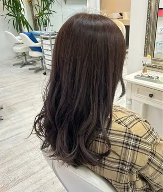 ロング 岡崎 嶺のヘアスタイル