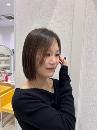 カラー 🩶米澤 美月🩶のヘアスタイル