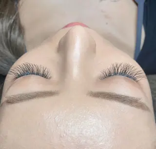 マツエク・マツパ Fairyフェアリーネイルサロン所属・Fairy フェアリーネイルのネイルデザイン