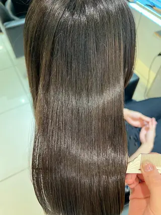 ロング 🤎艶感ベージュ/ ミルクティー🤎のヘアスタイル