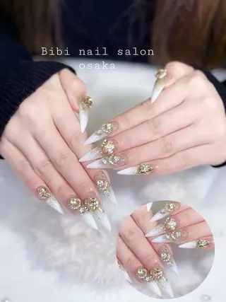 セミロング Bibi beauty spa Osaka所属・Chann Channのネイルデザイン
