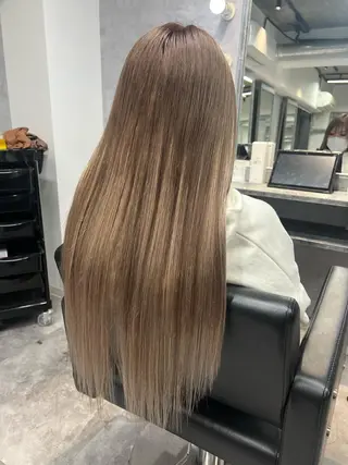 ロング カラー mimiiy梅田 中崎町ハイトーンのヘアスタイル
