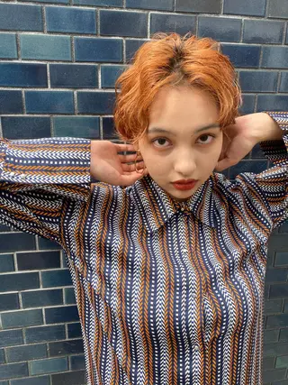 ショート ハイトーンカラー🍑 心斎橋のヘアスタイル