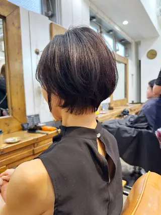 ショート newline銀座所属・銀座ショート/ 大人ショート/金子涼のヘアスタイル