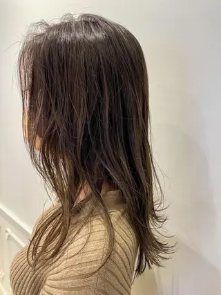 ロング カラー 福田 里央のヘアスタイル