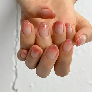 ネイル nail salon　Natural Cure所属・平井 彩香のネイルデザイン