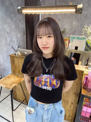 セミロング カラー 宮城 ほのかのヘアスタイル