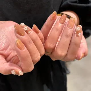 ネイル 関谷 真登佳のネイルデザイン