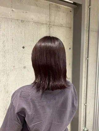 ミディアム 艶ワンカラー /タイガ🐯のヘアスタイル