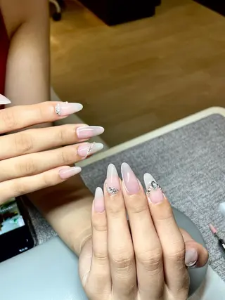ネイル パラジェル登録店　Nailsalon Amour  上野湯島店所属・🩵ネイルスト 🩵かなのネイルデザイン