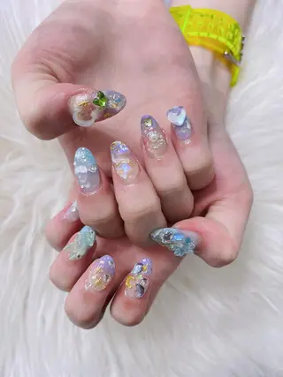 ネイル 菲菲ネイルサロン所属・FF フィフィネイルサロンのネイルデザイン