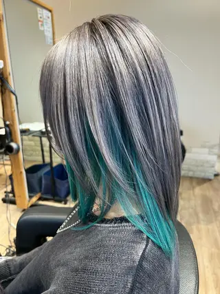 ロング カラー 関口 友行のヘアスタイル