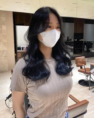 ロング カラー レイヤー/顔周り /透明感🩶高橋大のヘアスタイル