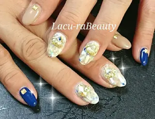 ネイル 小顔と腸の専門店 ラクーラビューティのエステ・リラクイメージ