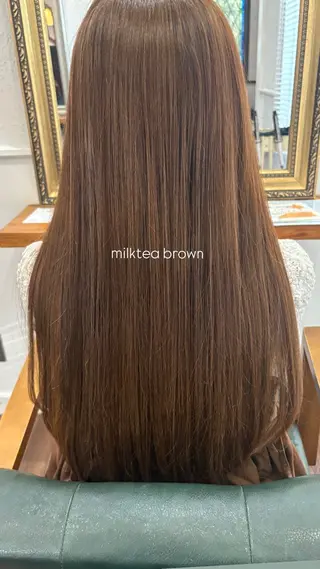 ロング カラー 江原 彩華のヘアスタイル
