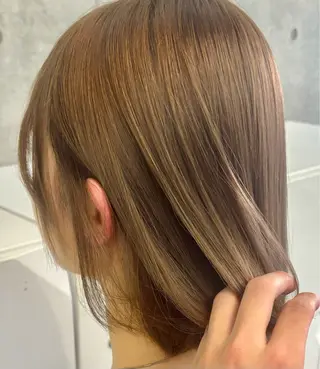 ショート カラー YUTO歴9年 ベージュの透明感得意のヘアスタイル