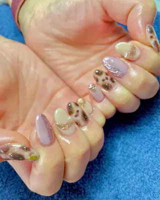 ネイル 加瀬 アンジェリーのネイルデザイン