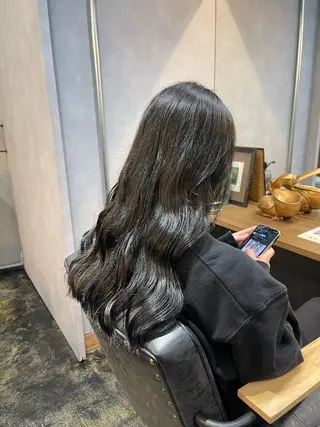 ロング カラー Colore（コローレ）所属・顔タイプ/ダブルカラ ー/りりかのその他イメージ