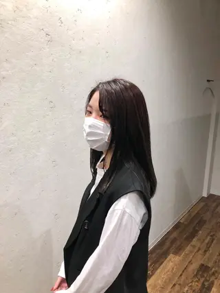 ロング カラー Rounds by LIEN 錦糸町所属・ナチュラルカラー 錦糸町【三橋衿奈】のヘアスタイル