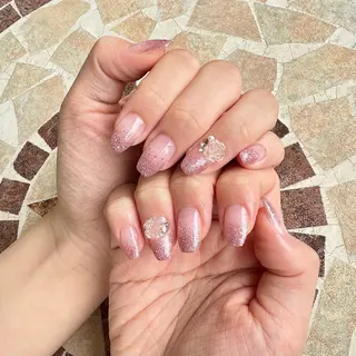 ネイル NEW WORLD所属・MIZUKI 🌏NEWWORLDのネイルデザイン
