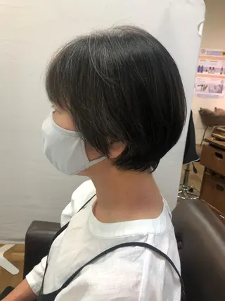 ショート ヤナギウチ エリカのヘアスタイル