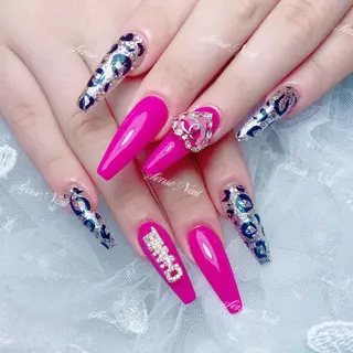 ネイル Kurieitibu 🍬Byu~tīのネイルデザイン