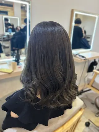 セミロング カラー little×kuruku 銀座2号店 【リトルクルク】所属・🗽うる艶/メンズ Yui🗽🗺️のヘアスタイル