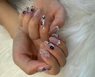 ネイル Bloom a nail studio所属・松下 未来のネイルデザイン