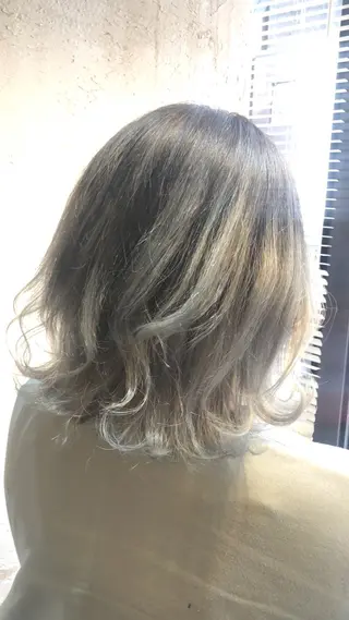 ミディアム Always所属・Always Horiのヘアスタイル