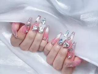 ネイル 🎀M nails✨ ビューティーのネイルデザイン