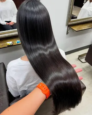ロング ヘアアレンジ Crescere所属・小島 凜のヘアスタイル