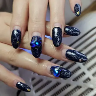 ネイル Y. Reonaのネイルデザイン