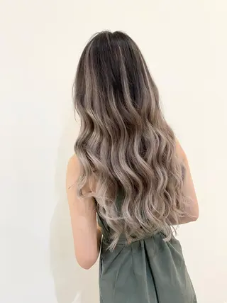 ロング カラー 美髪改善・ストレート 🌿エクステ/カンジのヘアスタイル