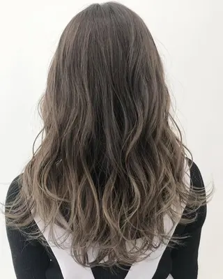 セミロング カラー ✨韓国風カット/艶髪 カラー✨yumeのヘアスタイル