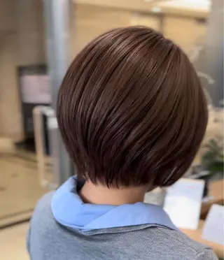 ショート 古賀/レイヤーボブ /ハッシュカットのヘアスタイル