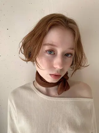 ショート カラー ブリーチカラー💛 モテ髪💛AMIのヘアスタイル