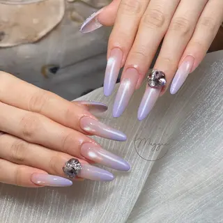 ネイル Maggie Nail🦩のネイルデザイン