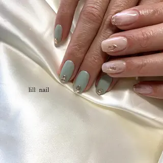 ミディアム pllia beautyのネイルデザイン