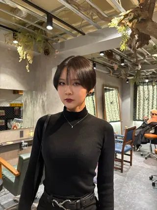 ショート カラー ヘアアレンジ 🌱心斎橋🌱 カラー特化【ヒロム】のヘアスタイル