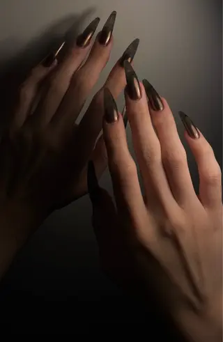 ネイル NILATE所属・渡邉 あいのネイルデザイン