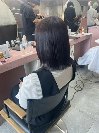 ミディアム 鈴木瑛里／ブロンド ベージュ／男女のヘアスタイル