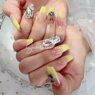 ネイル Sunshine   nail salon所属・サンシャイン ネイル池袋店のネイルデザイン