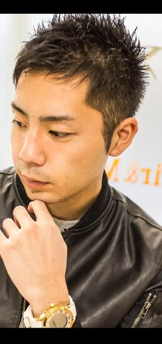 ショート ミュゼドゥラペ所属・濱口 貴史のヘアスタイル
